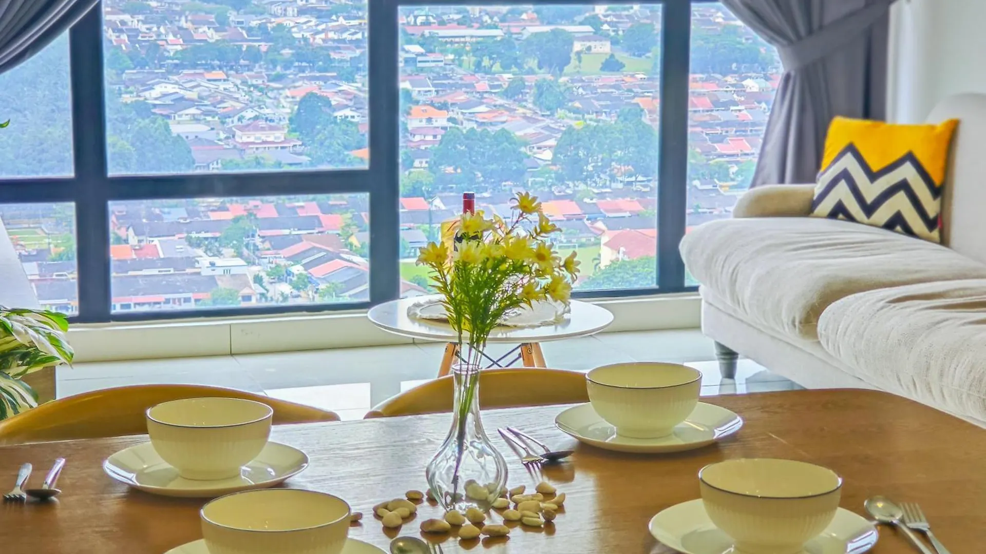 2Br Wifi, Mid Valley, Mosaic Southkey, 5-7 Pax, 7 Mins To Ciq 新山